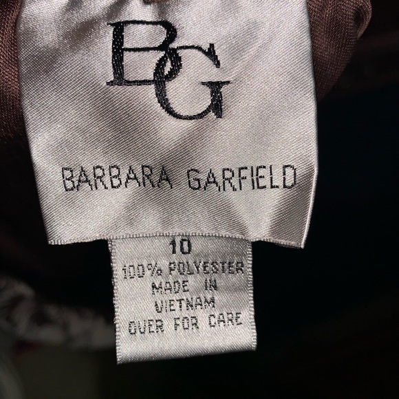 3/15🔥Brown & white floral skirt - Picture 5 of 5